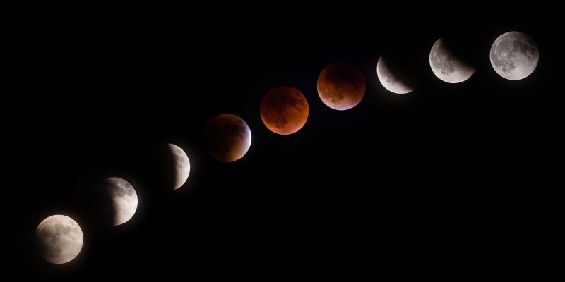 Um 20.58 Uhr verdunkelt sich der Himmel zur längsten Mondfinsternis des Jahrhunderts