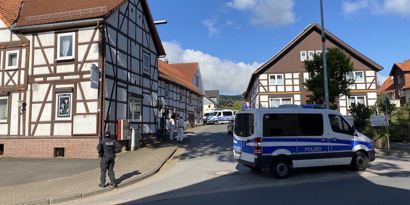 Großeinsatz in Lenne: Polizei entdeckt professionelle Hanfplantage