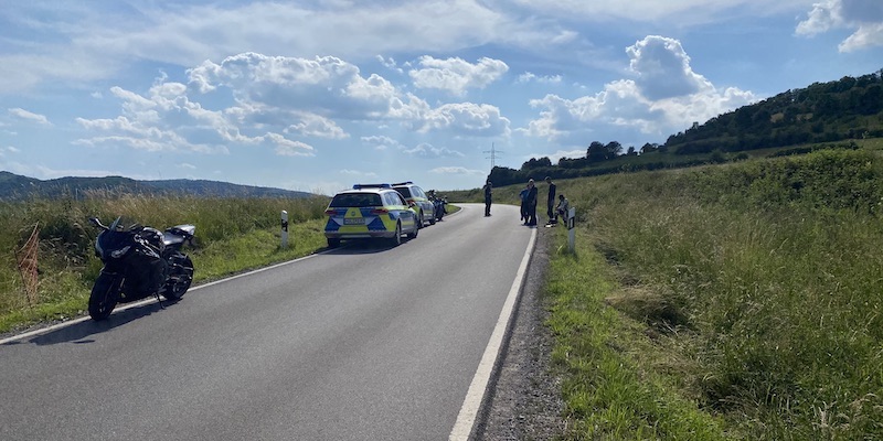 Motorradunfall zwischen Golmbach und Holenberg 