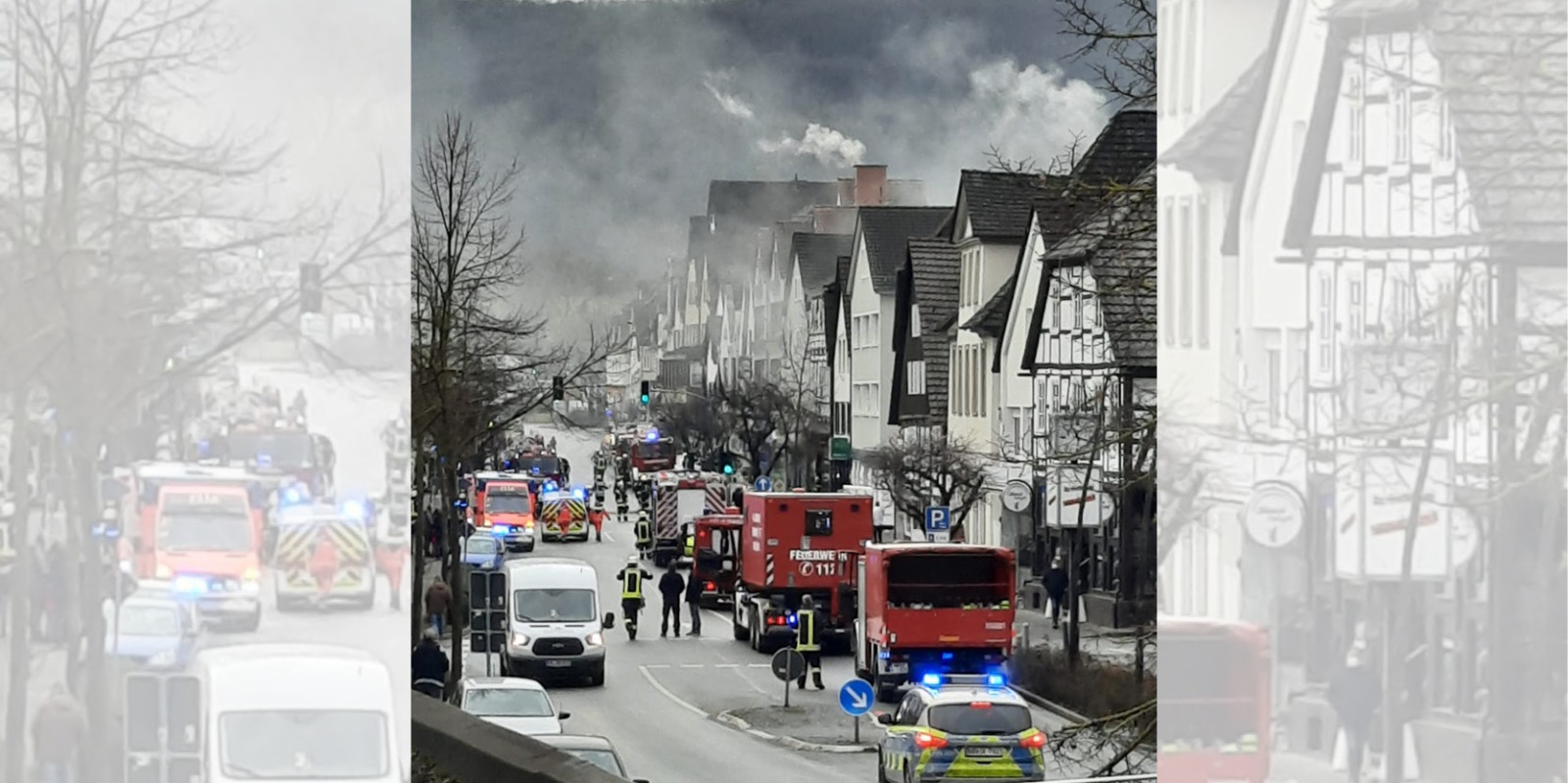 Feuerwehr-Großeinsatz: Lange Straße in Beverungen komplett gesperrt