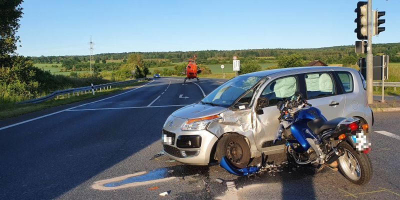 Motorradfahrer verletzt sich schwer