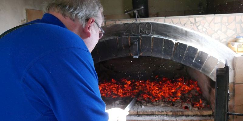 Ein Brot für jeden Haushalt: Zu Hause bei Stefan Melcher, dem backenden Pastor