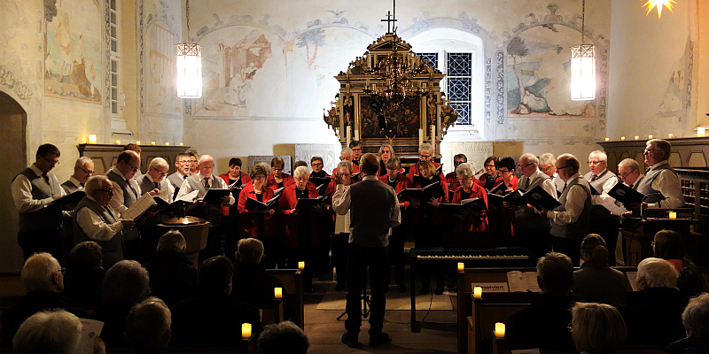 Stimmungsvolles Weihnachtskonzert in der St. Johanniskirche in Meinbrexen - „Concordia Meinbrexen“ lud zur Einstimmung auf Weihnachten ein