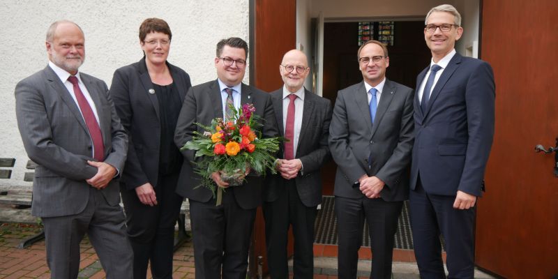 Krankenhaus Holzminden: Bernd Henkemeier feierlich als neuer Geschäftsführer eingeführt