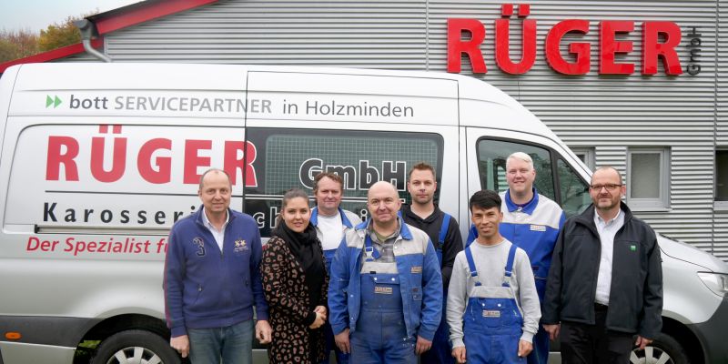 Rüger GmbH: Karosseriebetrieb in Holzminden seit 1953