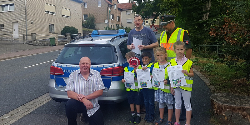 Schulwegüberwachung in Stadtoldendorf: Schüler top - Autofahrer flop