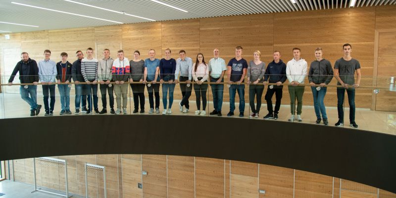 18 junge Talente starten in Ausbildung bei Stiebel Eltron