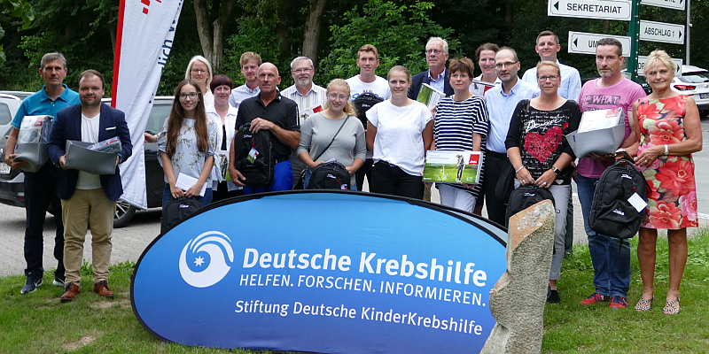 Golfen und helfen Sie mit: Dem Leben zuliebe! Regionalfinale der Golf-Wettspiele in Polle zugunsten der Deutschen Krebshilfe