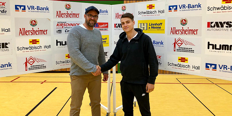 Sprunggewaltiger Neuzugang verstärkt TV87 Handballer für die Oberliga