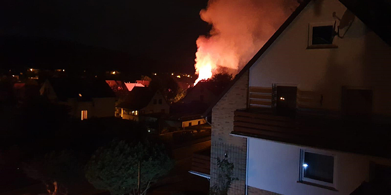 Schuppenbrand löst Feuerwehreinsatz in Delligsen aus