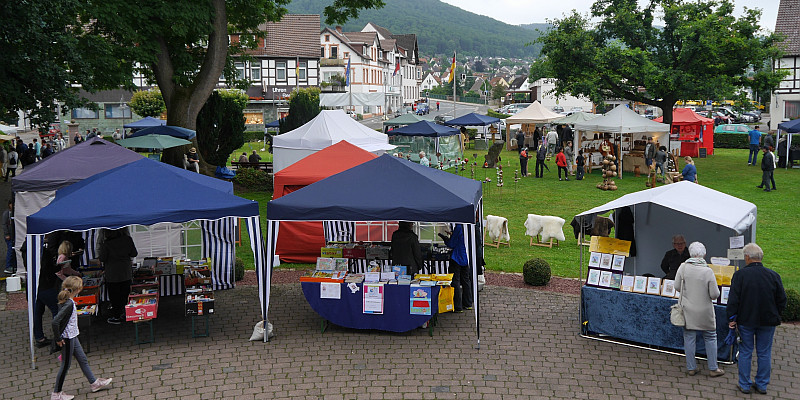 Handgemachte Schätze: Samtgemeinde Bodenwerder-Polle lädt zum Kunst- und Kreativmarkt