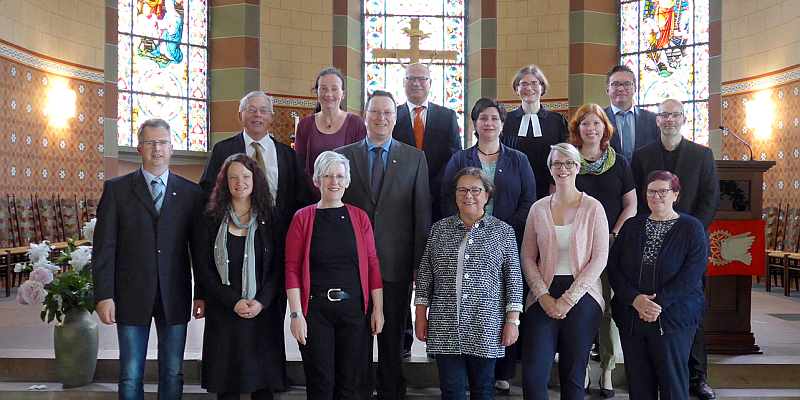 Neuer Kirchenvorstand in der St. Dionys-Kirche eingeführt