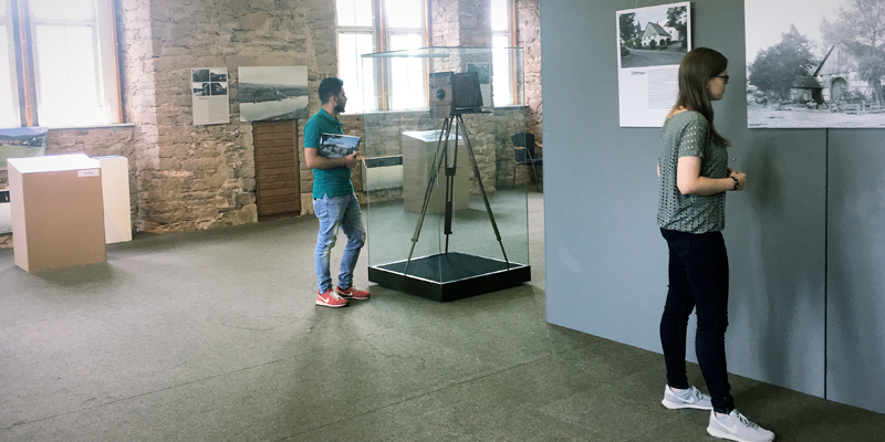 Die Vergangenheit selbst „aufdecken“ - Fotoausstellung „Zeitreise“ durch die Ortschaften  der Region