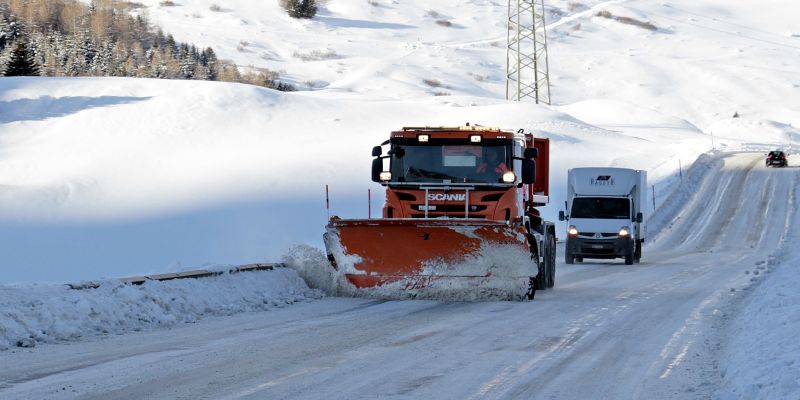 An alle Autofahrer: Fahrt vorsichtig!