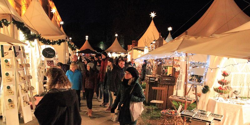 Neuer, großer Adventszauber im Hause des Herzogs - Geschenkideen und heißer Punsch im Schloss Corvey,