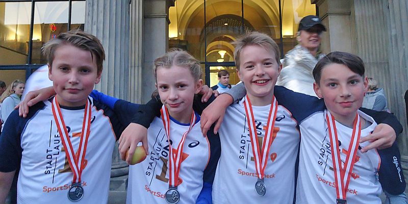 Kinder vom TV Bodenwerder beim Sportscheck-Lauf in Hannover