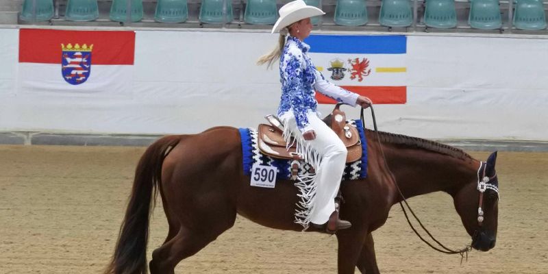 Deutsche Meisterschaft im Westernreiten: Stefanie Bull steigert Erfolge aus letztem Jahr