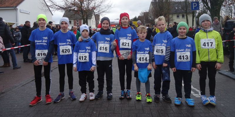 Emmerthaler Silvesterlauf: Elf Sportler vom TV Bodenwerder beenden laufend das Jahr 2017