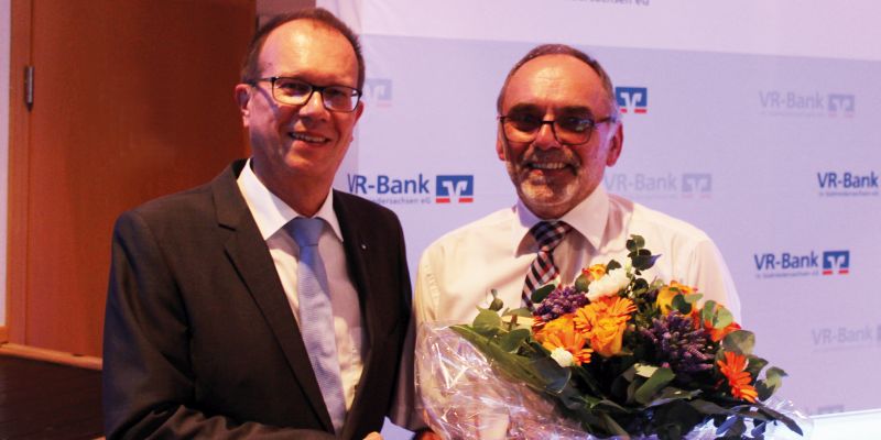 VR-Bank in Südniedersachsen auch 2018 auf Erfolgskurs - Vorstand Jürgen Freitag in den Ruhestand verabschiedet