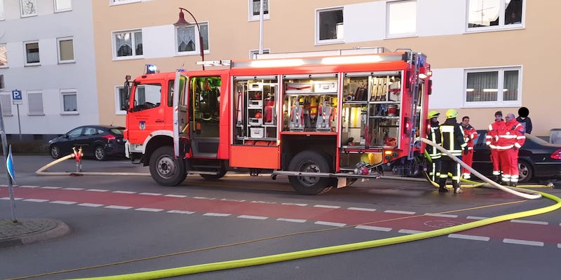 Feuerwehr Holzminden rückt aus: Wohnungsbrand in der Bahnhofstraße