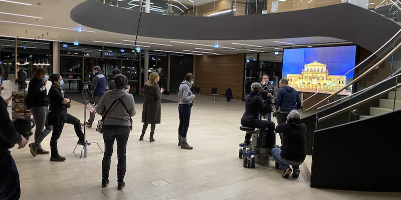 Tatort-Dreharbeiten im Energy Campus bei STIEBEL ELTRON