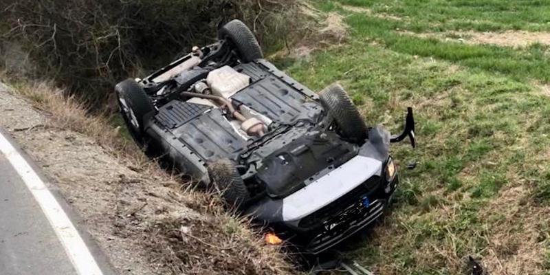 Fahrer leicht verletzt: Verkehrsunfall zwischen Ottenstein und Hehlen