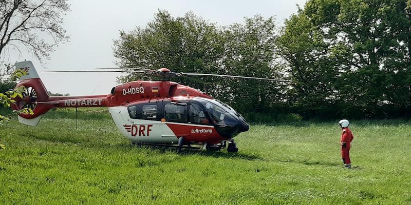 Zwei Motorräder stoßen zusammen: Schwerer Verkehrsunfall zwischen Ottenstein und Hehlen 