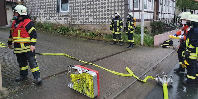Fehlfunktion Holzofen: Feuerwehreinsatz in Delligsen 