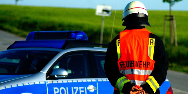 Tödlicher Unfall auf B83: 16-Jähriger verunglückt 