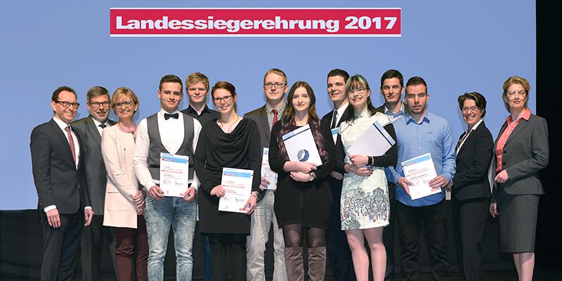 Ein starkes Stück Südniedersachsen: Elf beste Gesellinnen und Gesellen in Celle ausgezeichnet - Beveraner unter den Geehrten